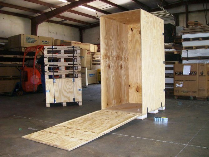 | BuzyB Shipping Saudi Arabia | wooden box 3